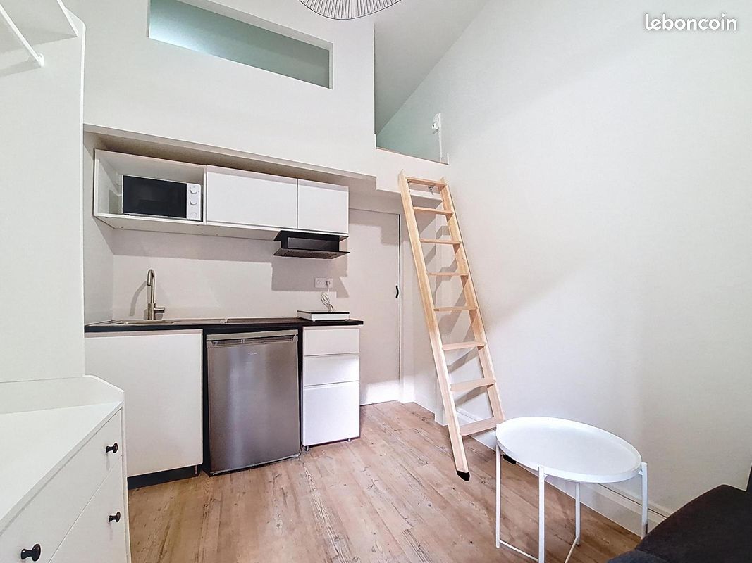 Appartement 1 pièce 10 m² · à Dijon · 10 m² · 480 €