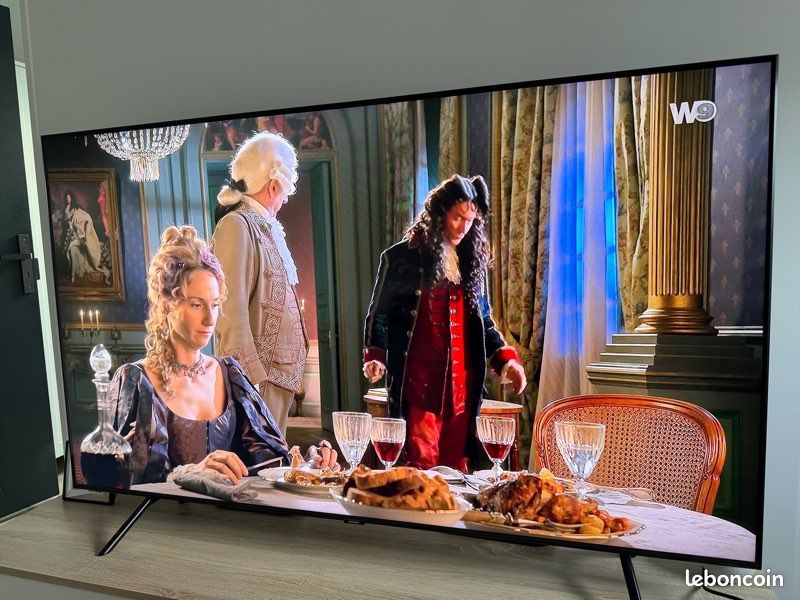 Télé Samsung 65Q70R - TV QLED 4K 163cm (image 3)