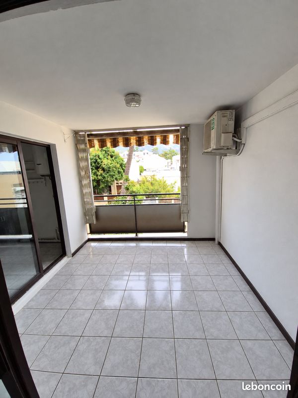 Appartement 4 pièces 36 m² · à Saint-Denis · 36 m² · 630 €/mois