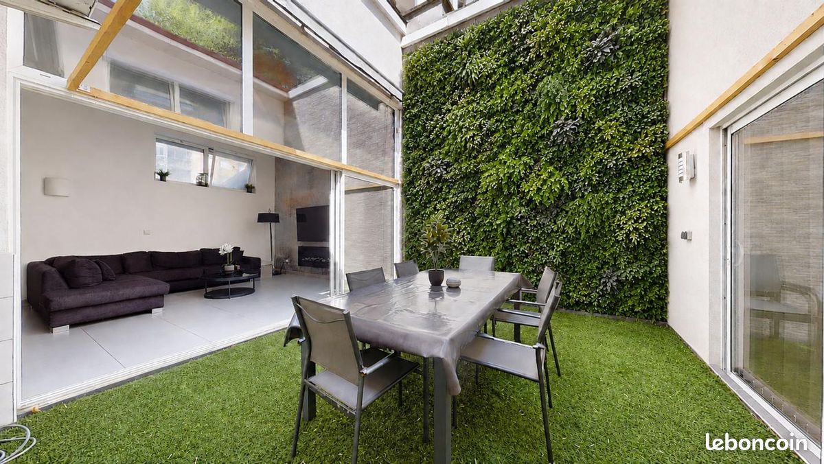 Maison 5 pièces 160 m² · à Lyon · 160 m² · 550 000 €