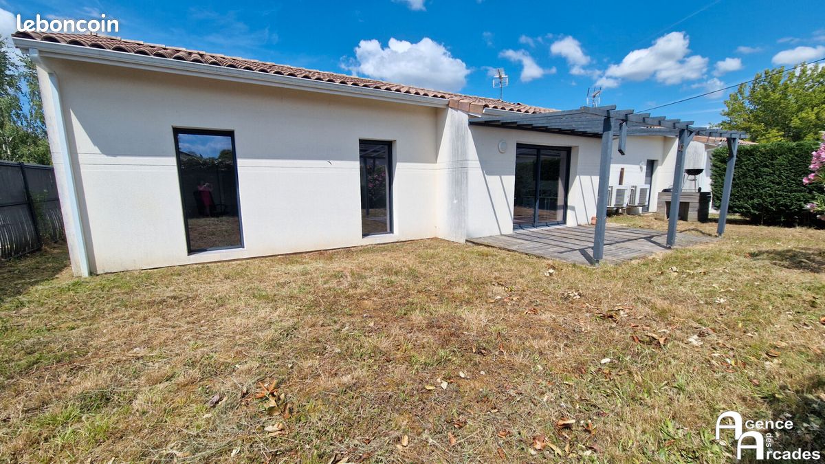 Maison 4 pièces 87 m² · à Saint-Sulpice-Et-Cameyrac · 87 m² · 260 000 €