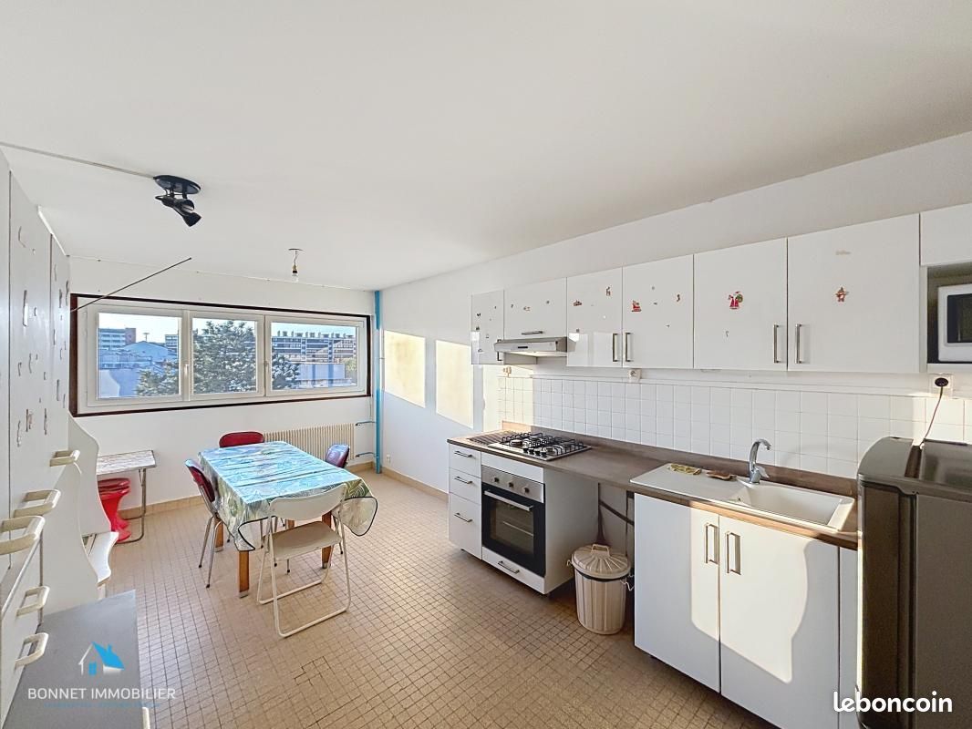 Appartement 2 pièces 54 m² · à Clermont-Ferrand · 54 m² · 117 700 €
