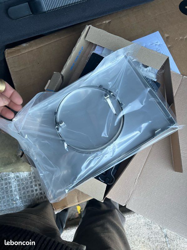 Dalle inox simple poussoir geberit (image 3)