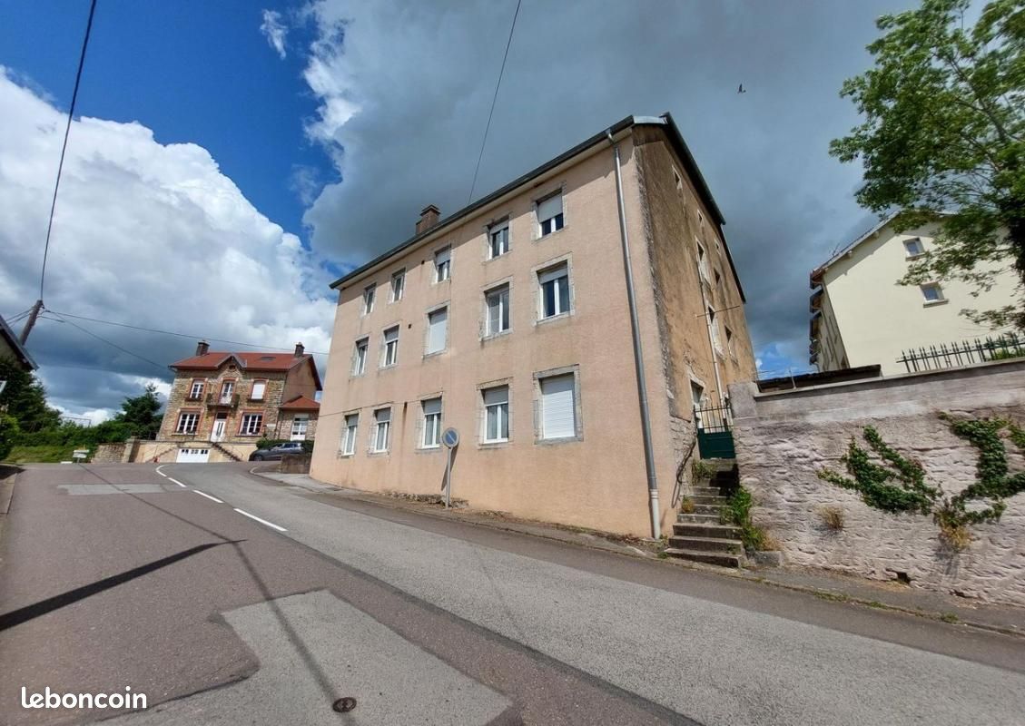 Appartement 2 pièces 39 m² · à Loulans-Verchamp · 39 m² · 415 €/mois