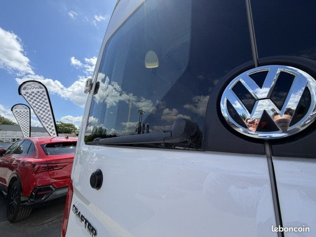 Volkswagen CRAFTER FOURGON VOLKSWAGEN CRAFTER 177 CV GPS TEL CAMERA DE RECUL VITRE ARRIERE Fourgon Business Line L4 H3 (21 243HT) (image 10)
