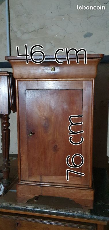 Table de chevet (image 1)