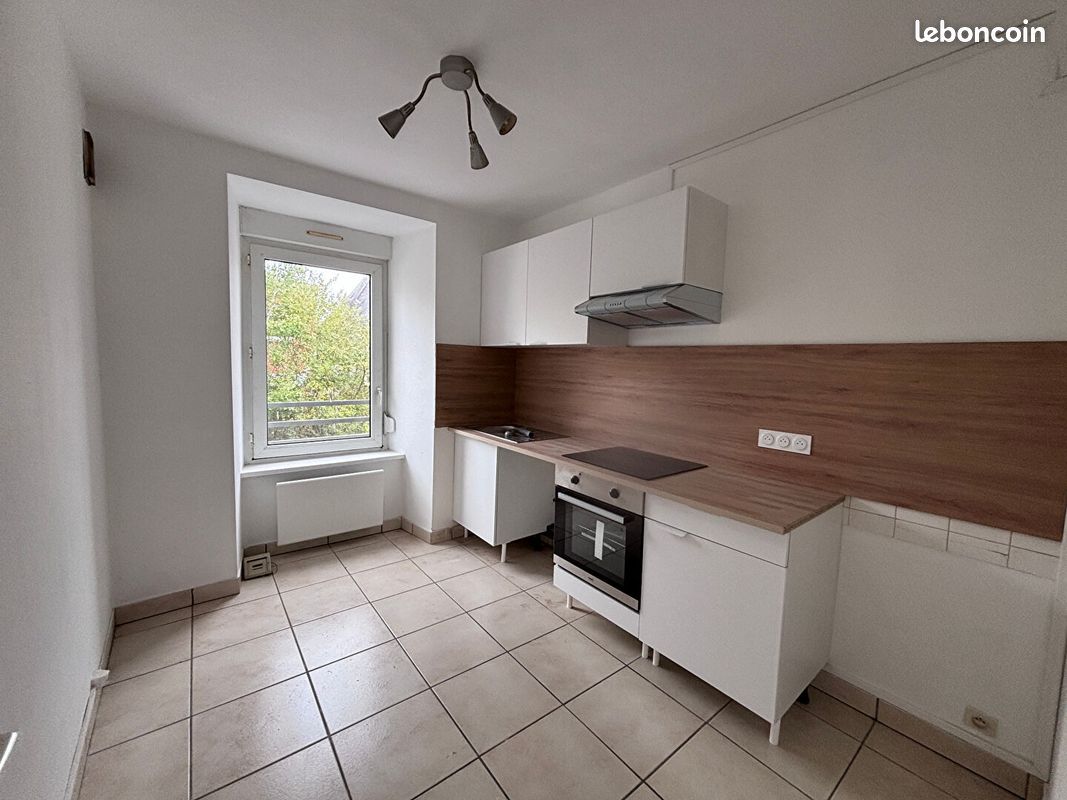 Appartement 3 pièces 65 m² · à Loudéac · 65 m² · 650 €/mois