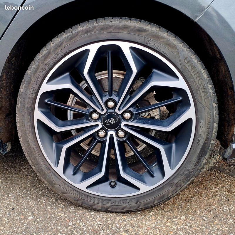 Ford focus 1.5 tdci 120ch st line powershift bva8 (image 12)