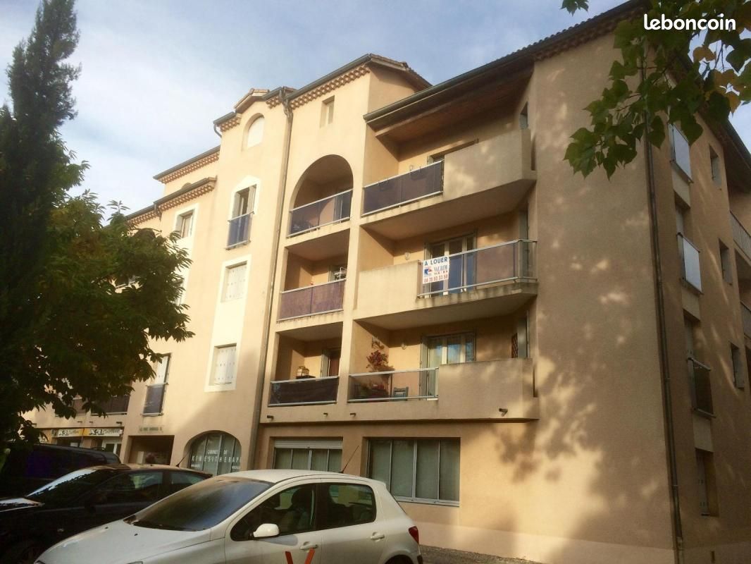 Appartement 3 pièces 65 m² · à Aubenas · 65 m² · 570 €/mois