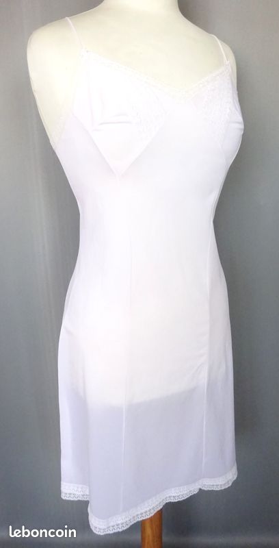 combinaison fond de robe fillette nylon blanche dentelle 6 ans vintage
