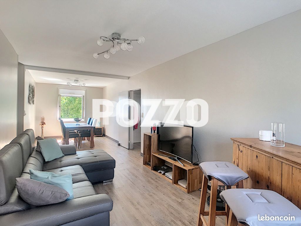 Appartement 3 pièces 74 m² · à Granville · 74 m² · 840 €