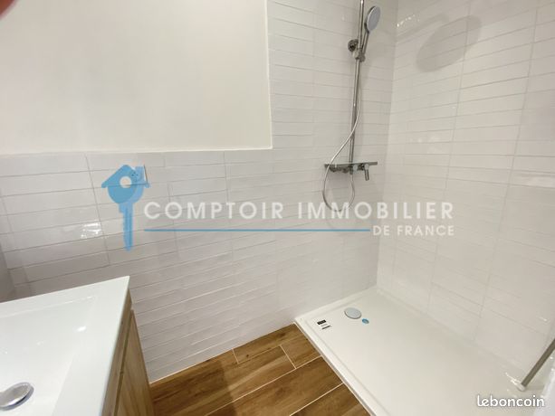 https://img.leboncoin.fr/api/v1/lbcpb1/images/5a/3a/62/5a3a6289d108d82c719829b77a245be212a60279.jpg?rule=ad-image