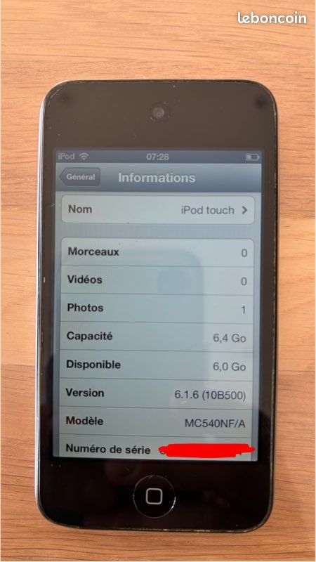 Pour Pièces, HS - Apple iPod Touch A1367 4e Génération 8 Go Argent