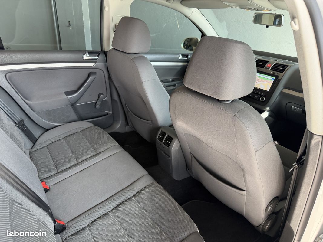 Volkswagen GOLF V 1.4 TSI 150 cv sport toit ouvrant (image 5)