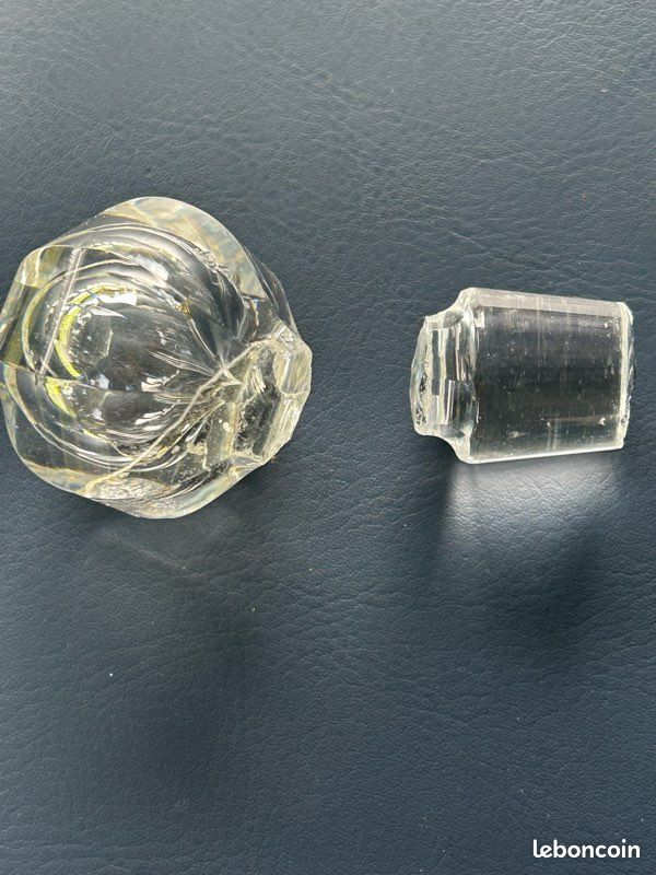 Flacon Ancien BACCARAT En Cristal - XIXe Siècle, Signé - Hauteur 11.5 Cm - Sans Bouchon