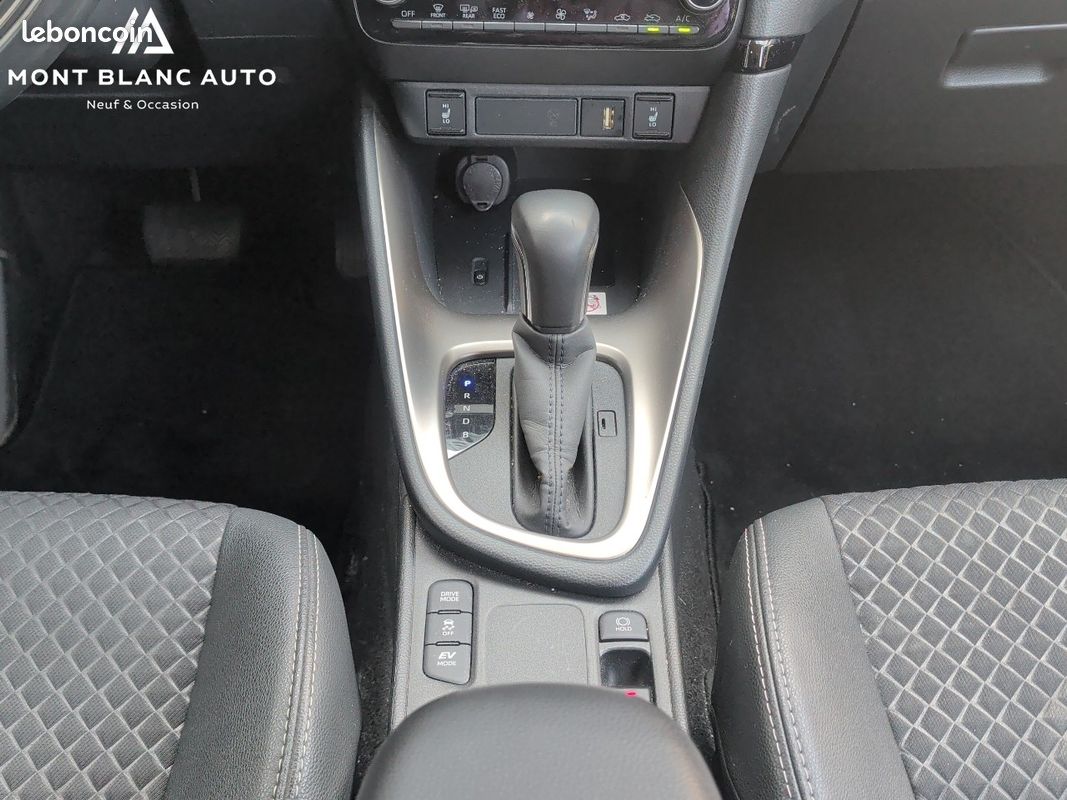 MAZDA Mazda2 Hybrid 1.5L CVT 116 ch Select (image 15)