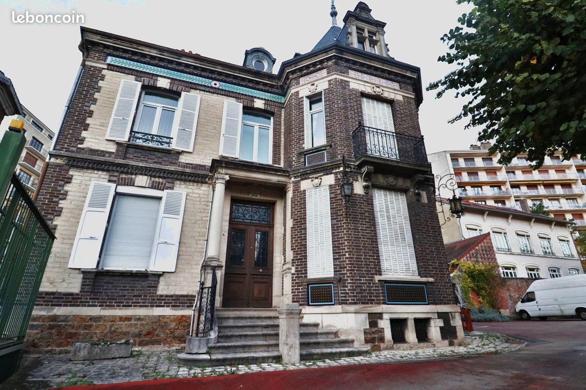 Maison 10 pièces 269 m² · à Troyes · 269 m² · 439 000 €