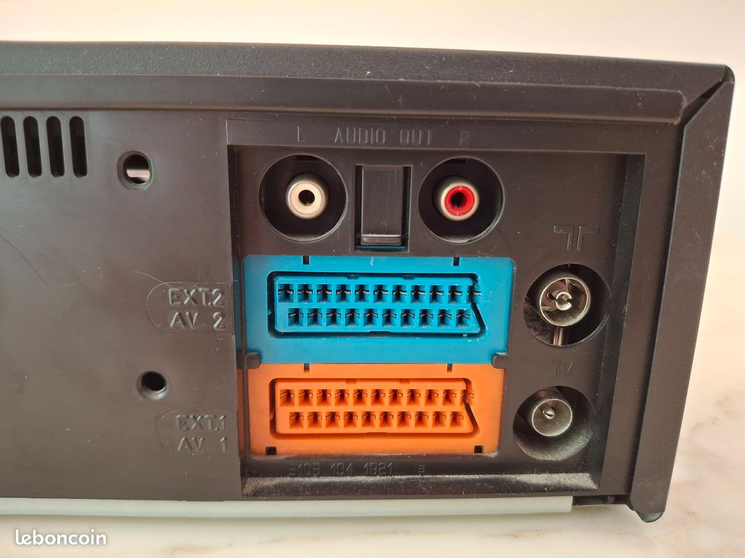 MAGNÉTOSCOPE VHS BRANDT VK150 PS sans Télécommande EUR 50,00 - FR