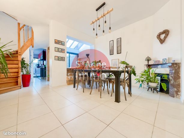 Maison 6 pièces 122 m²