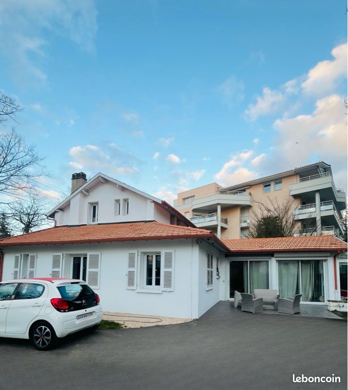 Maison 6 pièces 145 m² · à Pau · 145 m² · 2 000 €/mois