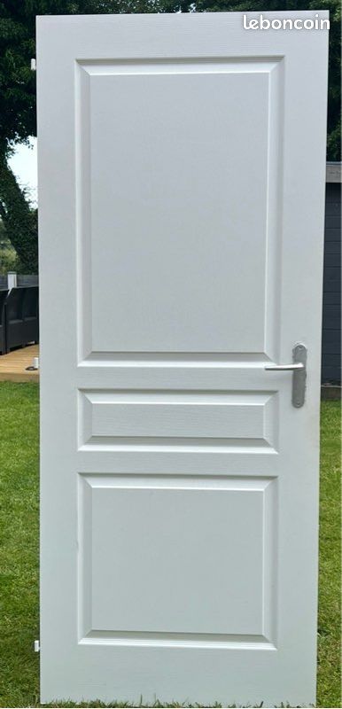 Porte blanche (image 2)