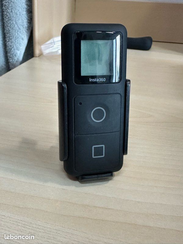 Lot Insta360 X2 + 2 Batteries + GPS + 128GB (image 7)