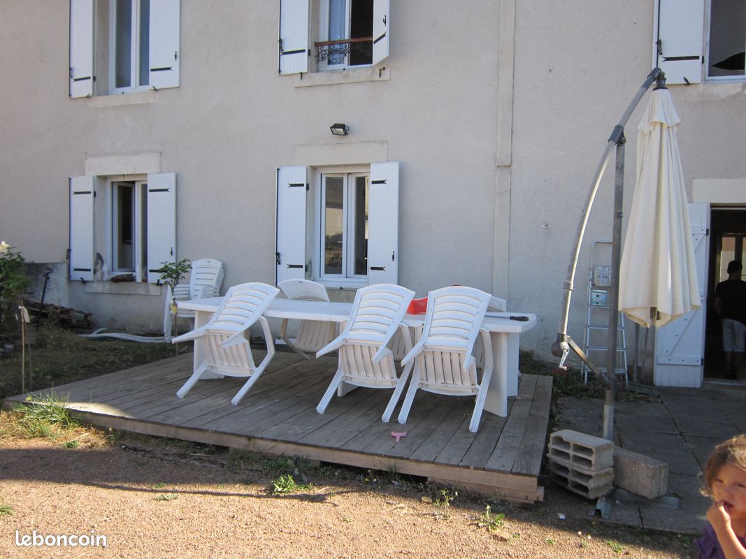 Maison 10 pièces 238 m² · à Fourchambault · 238 m² · 175 000 €