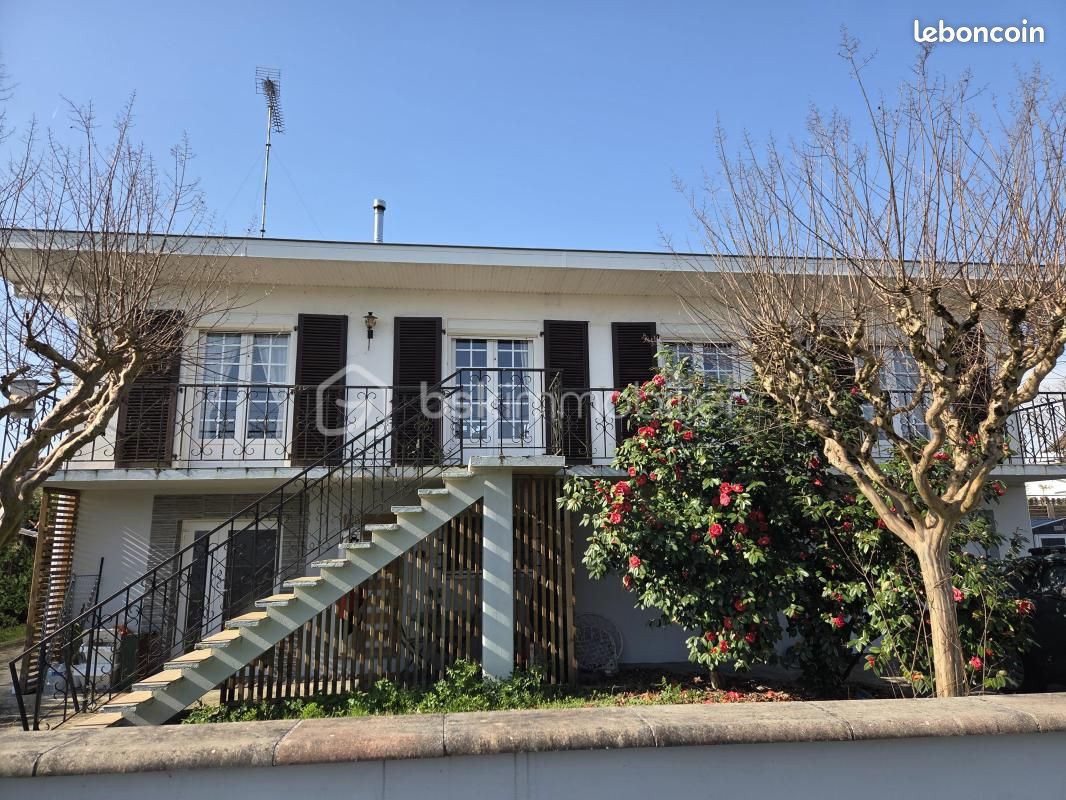 Maison 7 pièces 172 m² · à Dax · 172 m² · 410 000 €