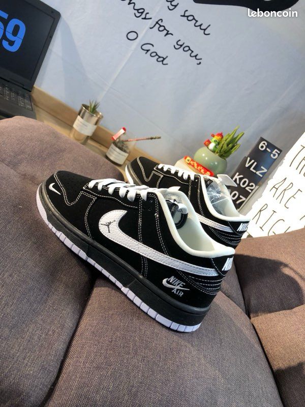 Dunk Nike Sb Noir Et Blanche Nike Sb Dunk Low Noir Et Blanc Chaussures