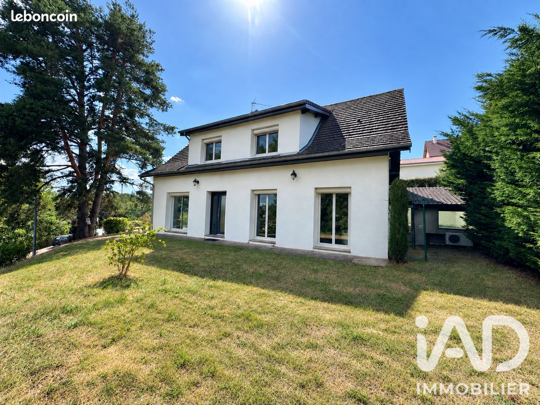 Maison 7 pièces 188 m² · à Sorbiers · 188 m² · 455 000 €