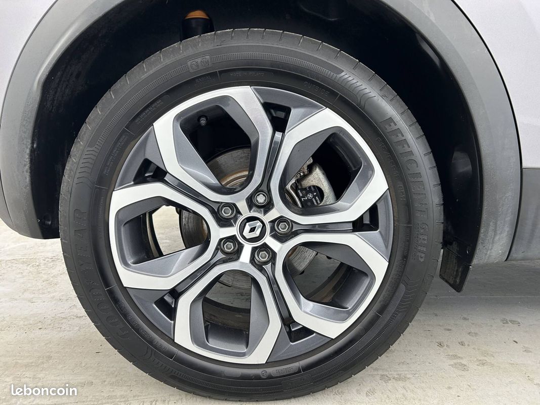 RENAULT Captur E-Tech Plug-in 160 - 21 Intens (image 22)