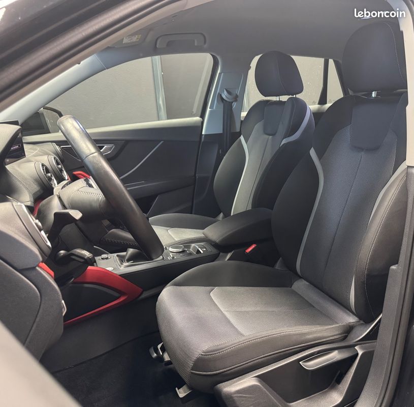 AUDI Q2 30 TFSI 116ch Business line (image 3)