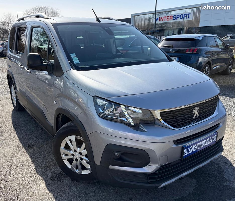 Peugeot RIFTER 1.5 BLUEHDI 130CH S&S STANDARD ALLURE PACK (image 2)