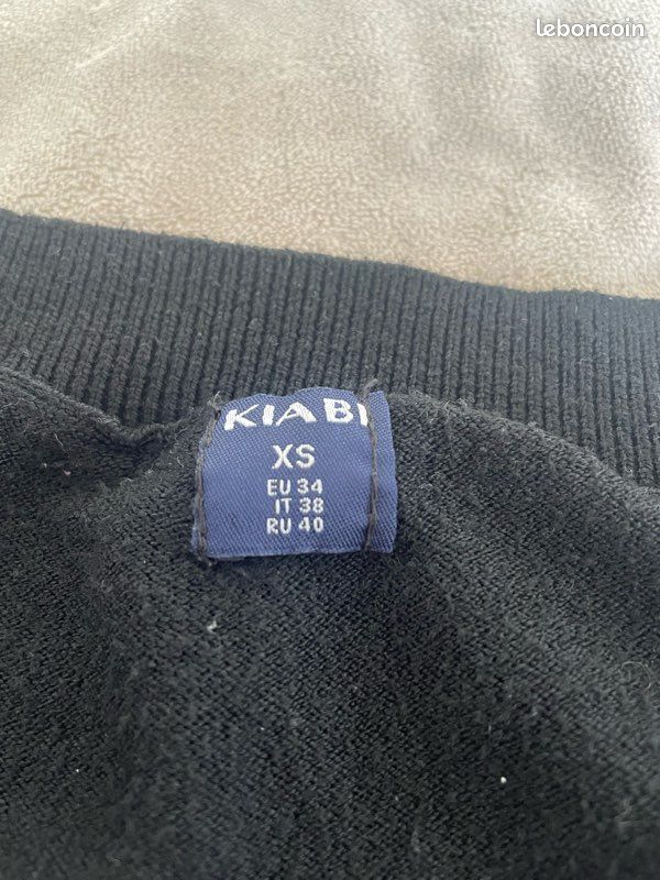 Pull col en V femme (image 3)