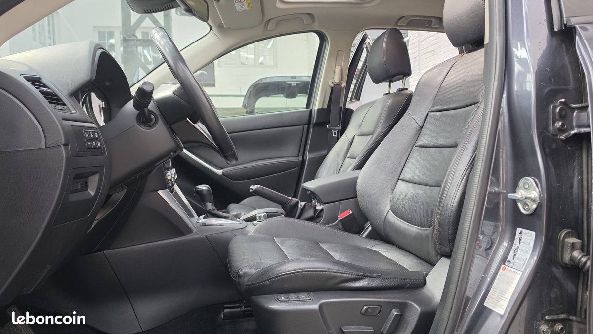 MAZDA CX-5 2.2 SKYACTIV-D 175 Sélection 4x4 BVA 12 MOIS DE GARANTIE OFFERT (image 12)