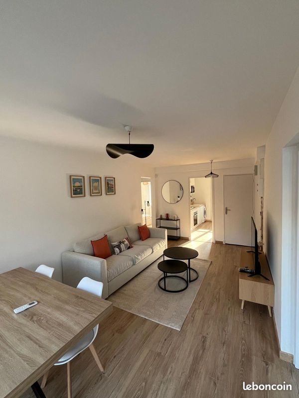 Appartement 5 pièces 70 m² · à Nîmes · 70 m² · 520 €/mois