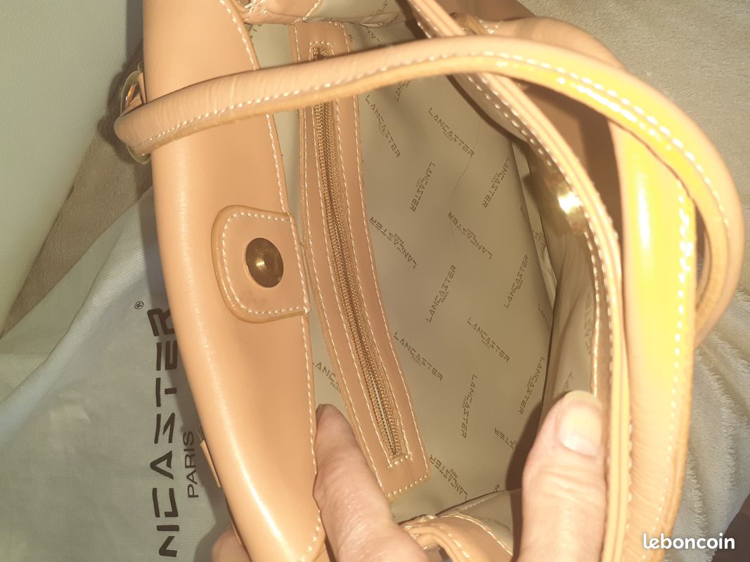 Vends sac à main (image 1)