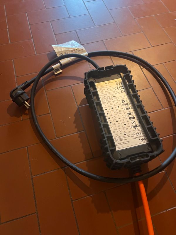 Cable recharge T2/secteur - Équipement auto