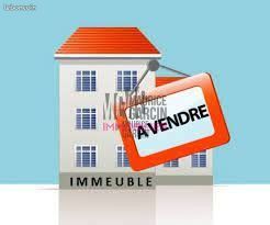 Immeuble 82 m² Le Thor