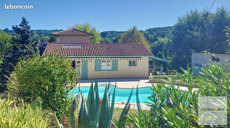 Villa 7 pièces 168 m²