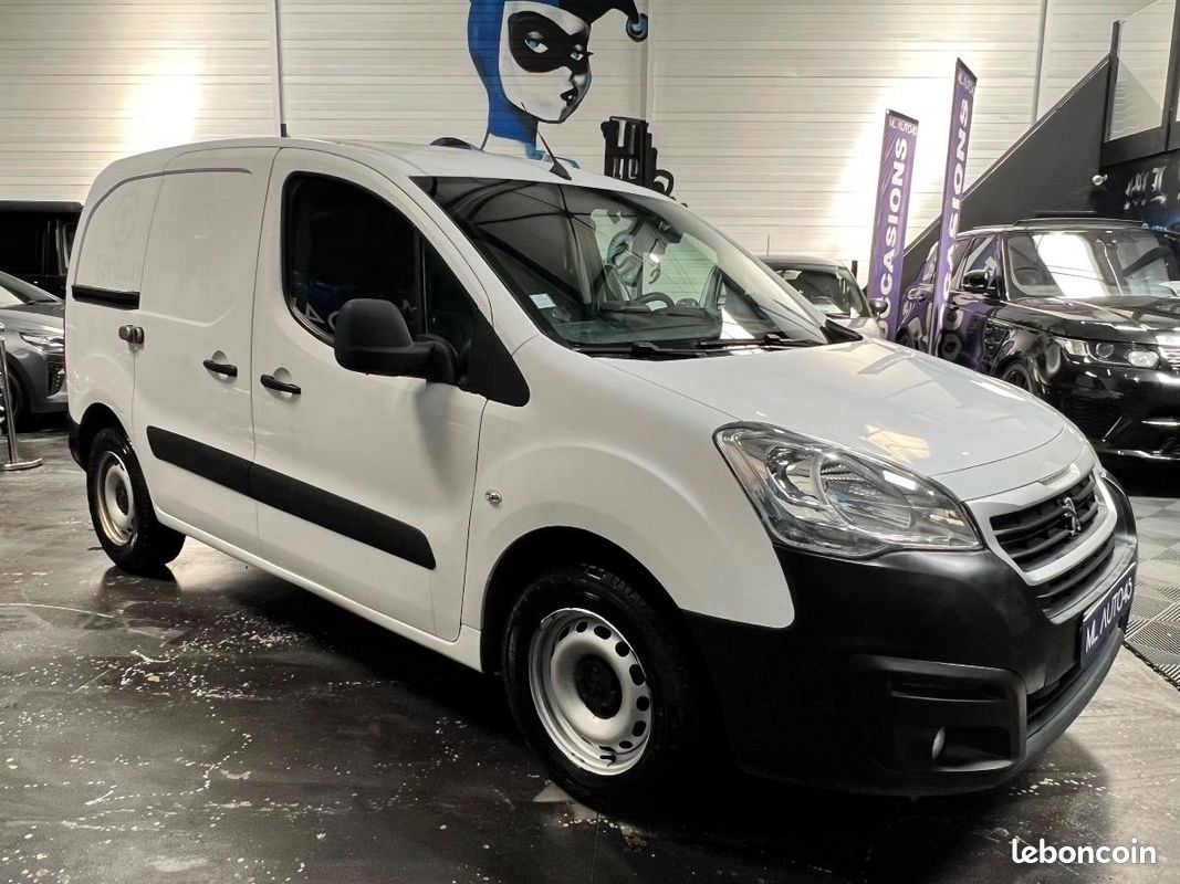 Peugeot Partner Vu 1.6 BLUE HDI 100 CV TVA RECUPERABLE 6658E (image 4)