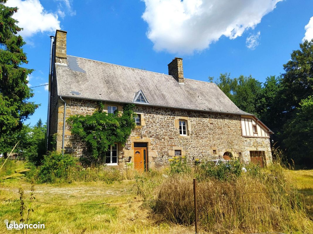 Maison 3 pièces 71 m² · à Montsecret-Clairefougère · 71 m² · 99 000 €