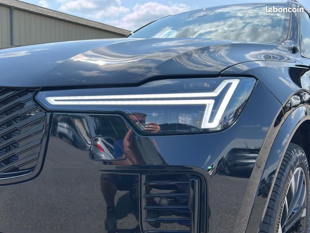Volvo XC90 T8 AWD Hybride Rechargeable 455 ch Geartronic 8 7pl Ultra Style Dark (image 9)