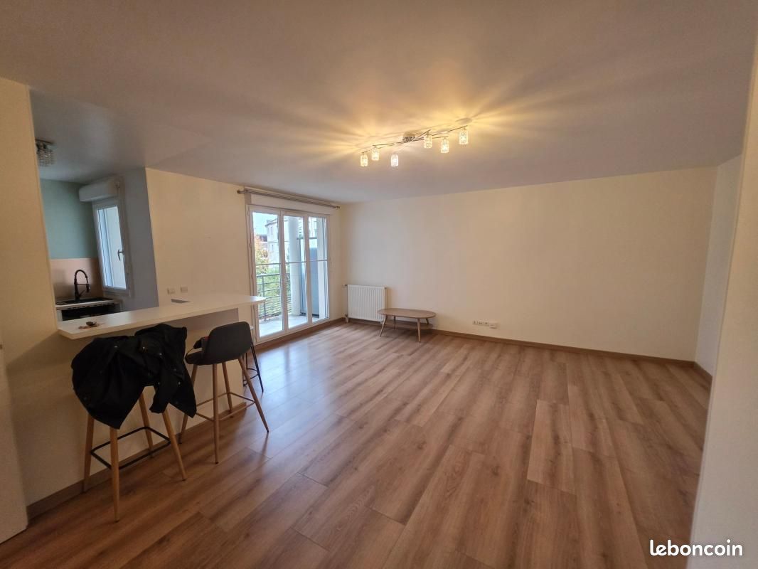 Appartement 3 pièces 72 m² · à Cergy · 72 m² · 1 300 €/mois