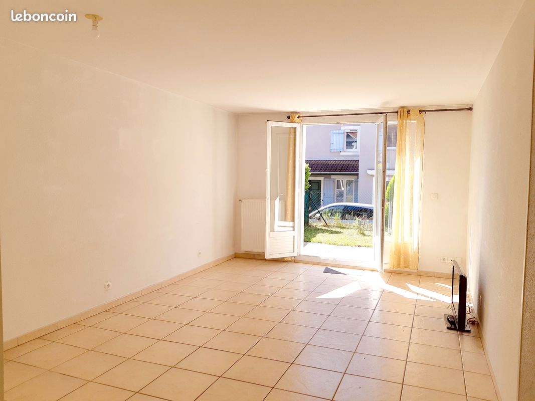 Appartement 3 pièces 65 m² · à Rumilly · 65 m² · 235 000 €