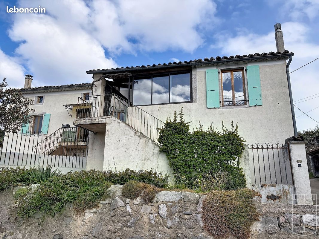 Maison 7 pièces 130 m² · à Vogüé · 130 m² · 320 000 €