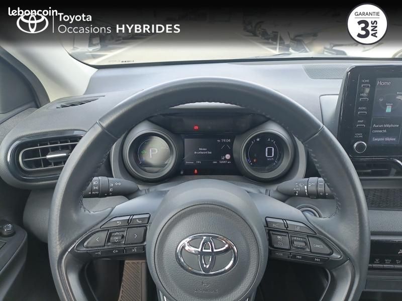 Toyota Yaris 116h Design 5p MY22 (image 13)