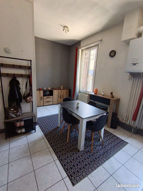 Appartement 2 pièces 50 m² · à Guilherand-Granges · 50 m² · 585 €