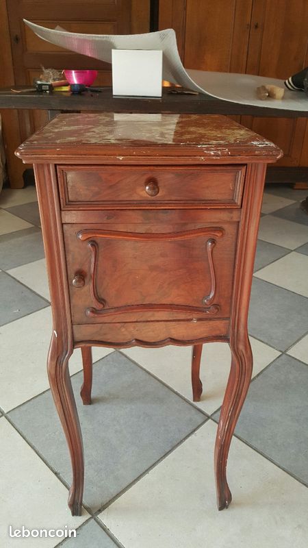 Table de chevet (image 1)