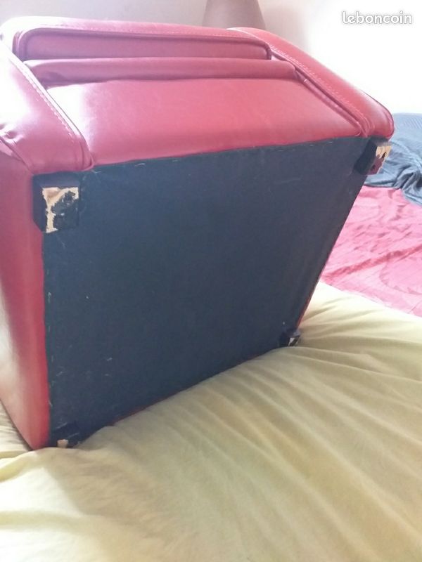 Fauteuil rouge enfant (image 6)